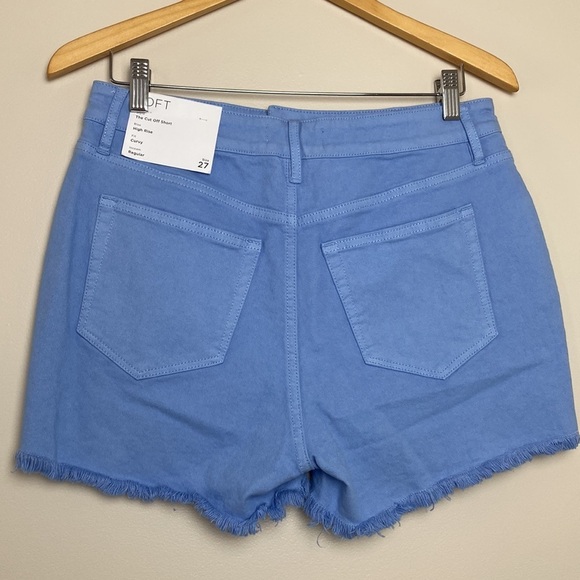 Loft Curvy High Rise Frayed Denim Cut Off Shorts Size 27 - Picture 8 of 10